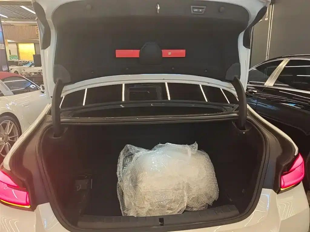 BMW 5 Series PHEV 2022 Facelift 535Le M Sport Package — миниатюра 19