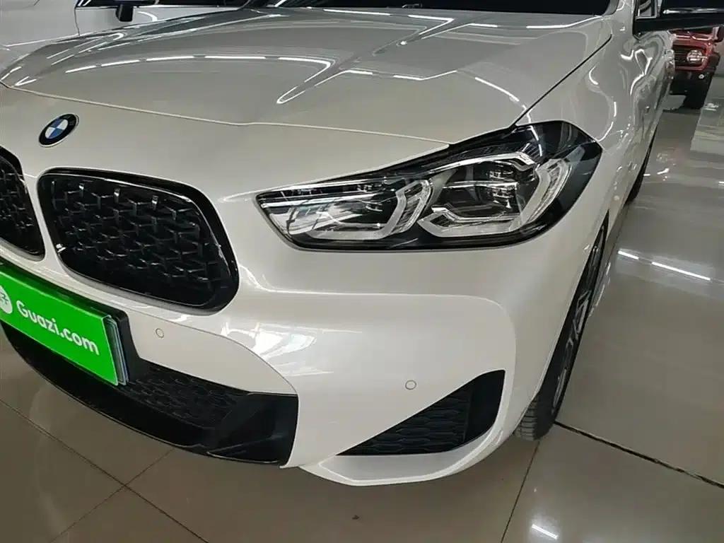 BMW X2 2022 xDrive25i Shadow Edition — миниатюра 24
