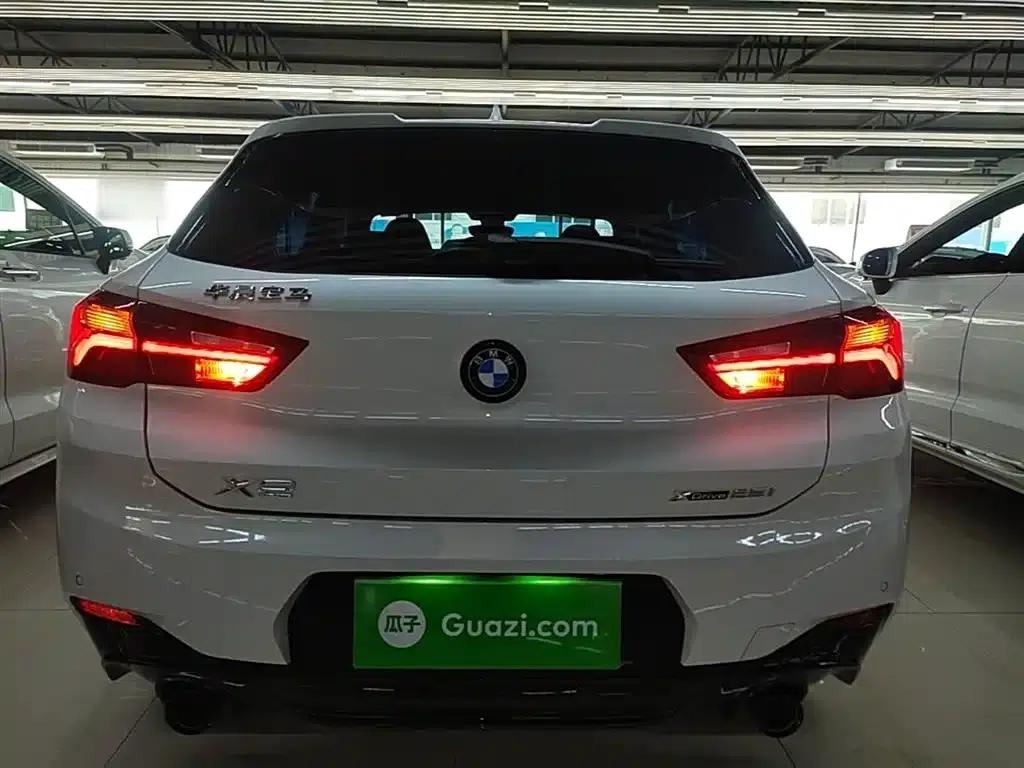 BMW X2 2022 xDrive25i Shadow Edition — миниатюра 6
