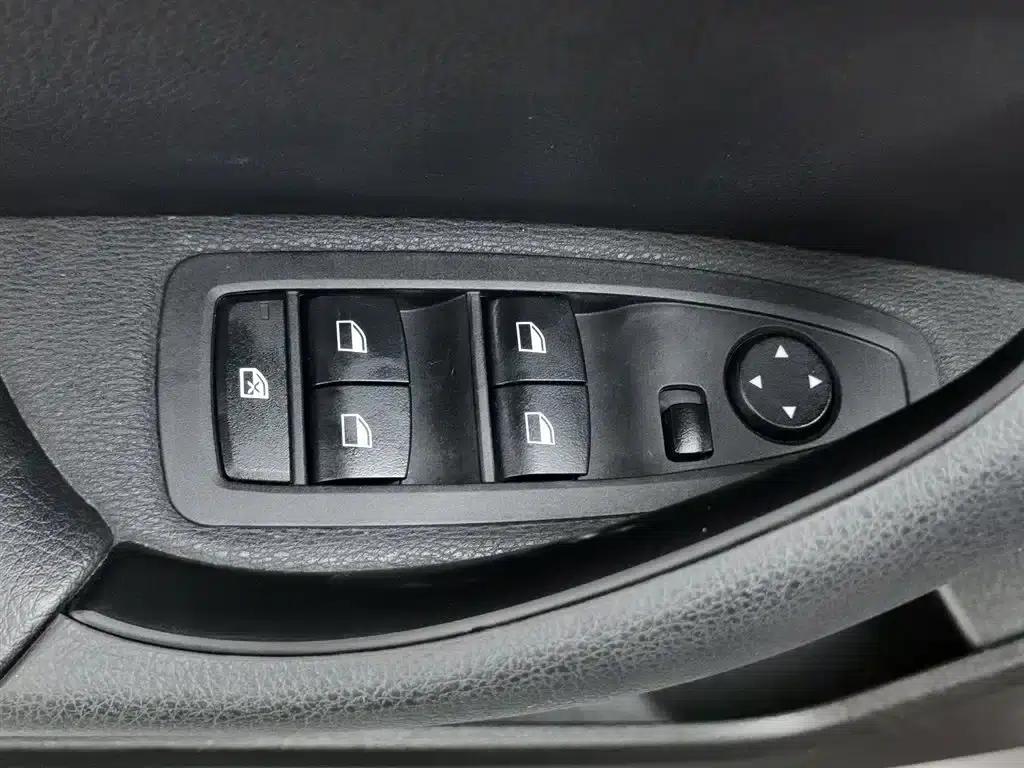 BMW X2 (Imported) 2019 sDrive20i M Sport Package (China VI Emission Standard) — миниатюра 9