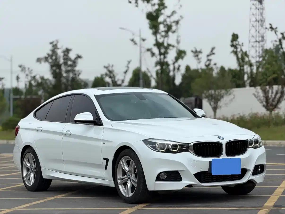 2020 BMW 3 Series GT 320i M Sport Package — миниатюра 3