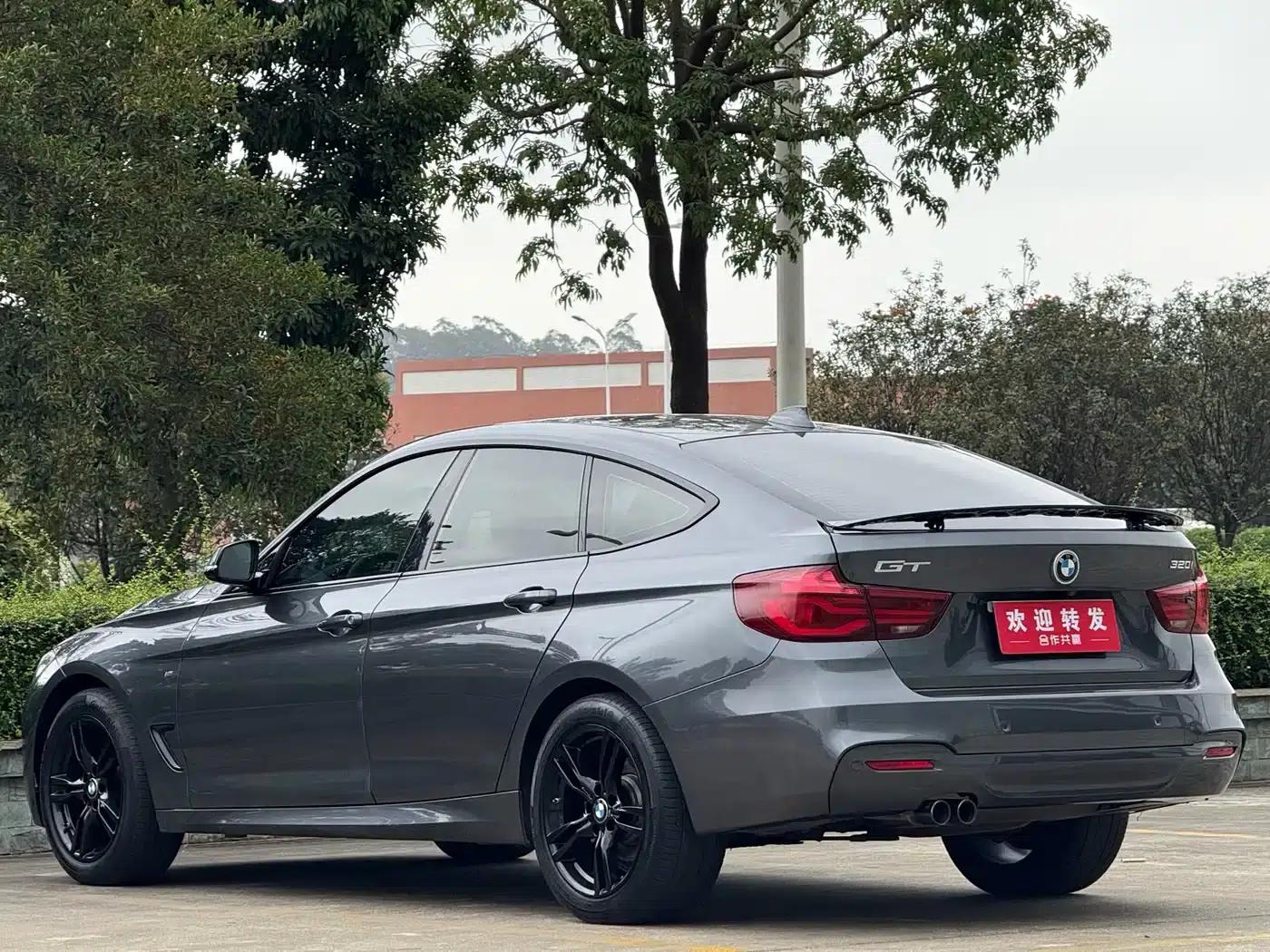 2019 BMW 3 Series GT 320i M Sport Shadow Edition — миниатюра 4