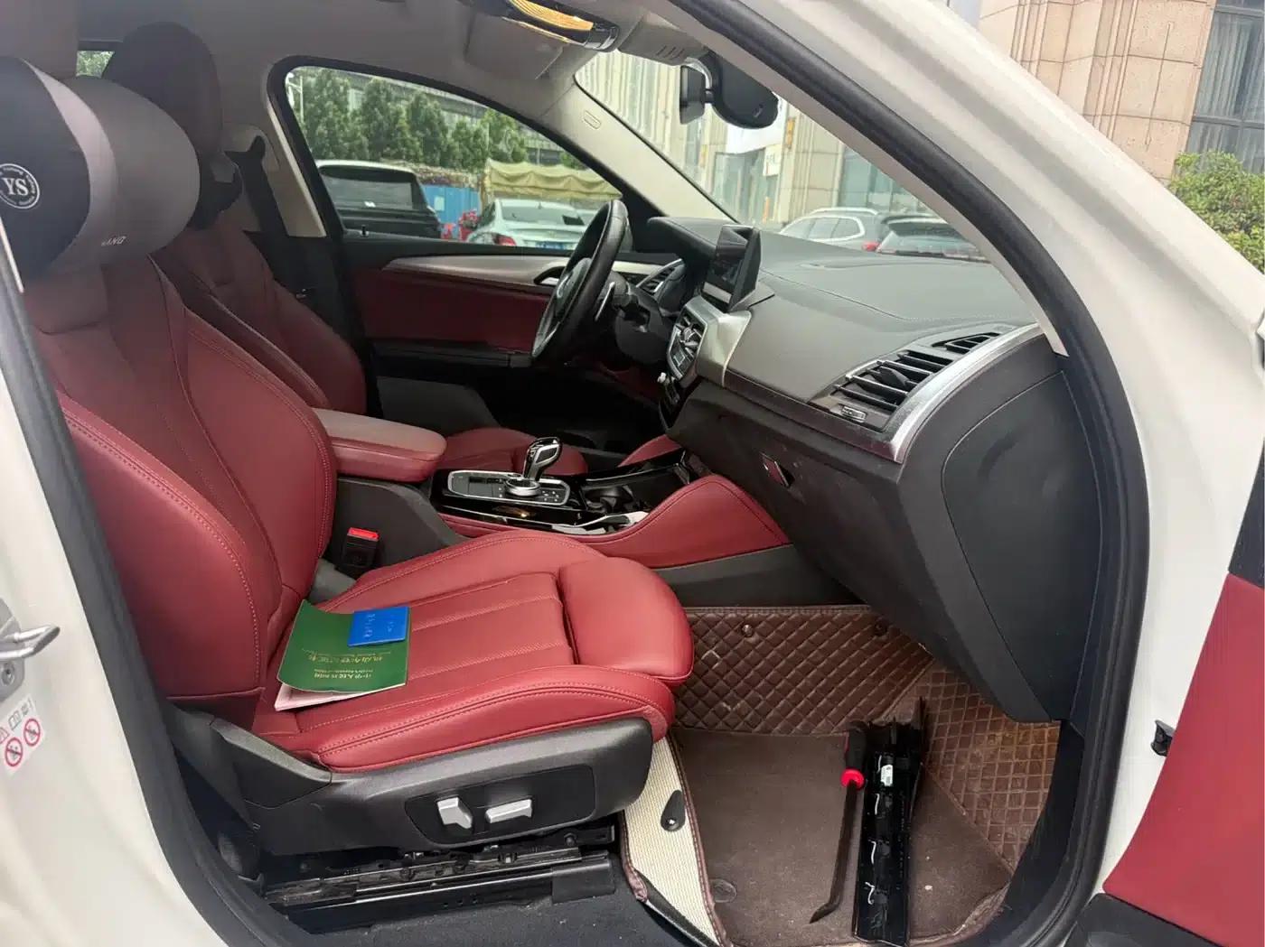 2022 BMW X4 xDrive 30i M Sport Package — миниатюра 3