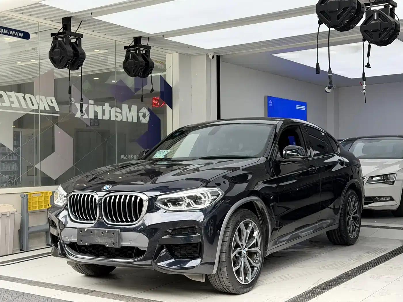 2020 BMW X4 xDrive25i M Sport Package — миниатюра 1