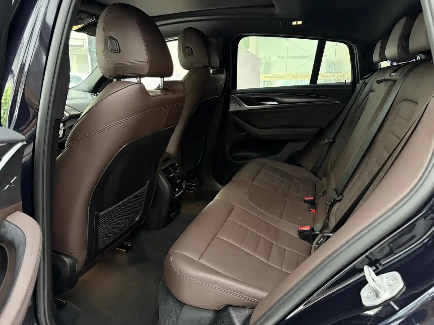 2020 BMW X4 xDrive25i M Sport Package — миниатюра 11