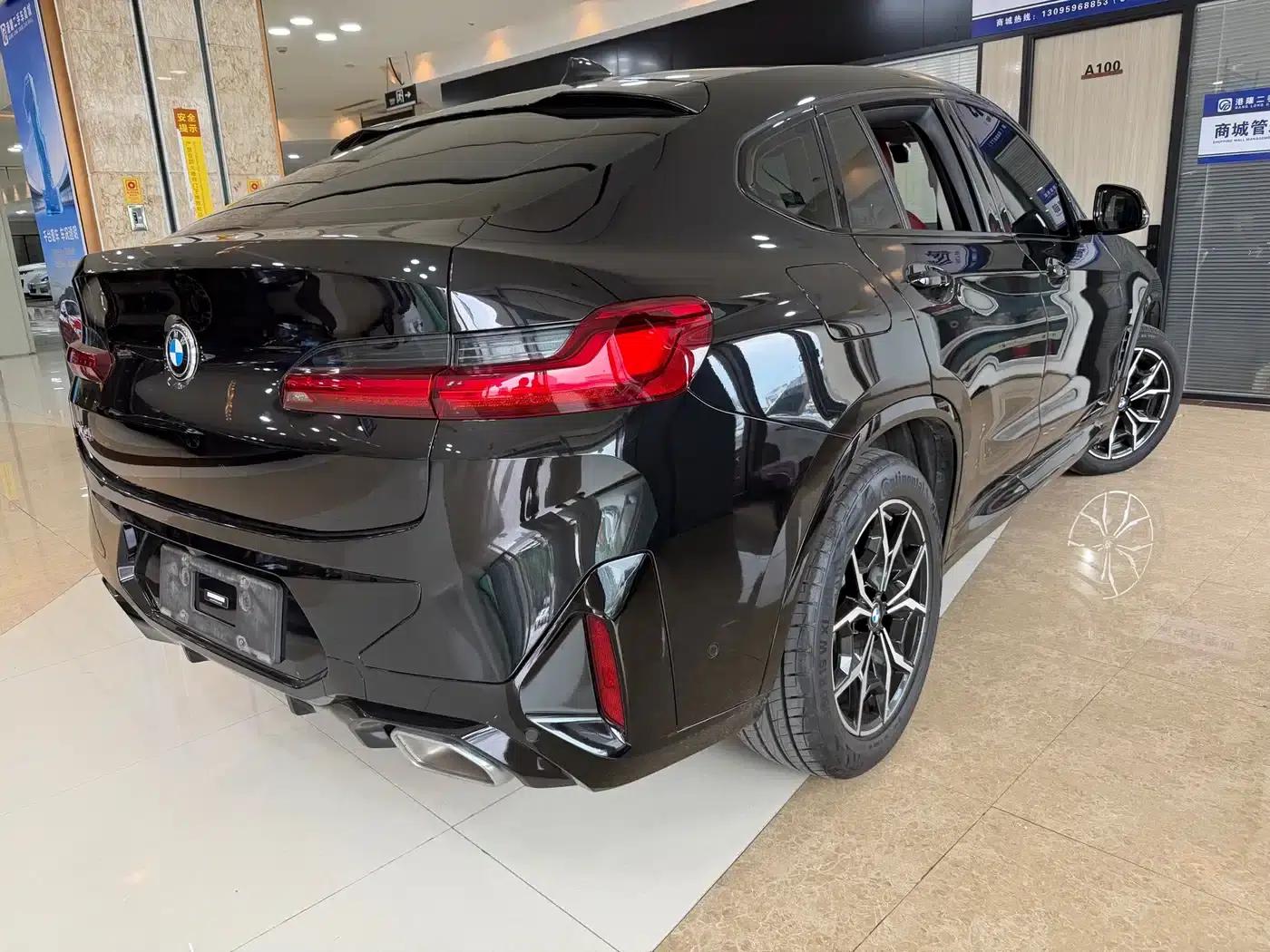 2022 BMW X4 xDrive 30i M Sport Package — миниатюра 13
