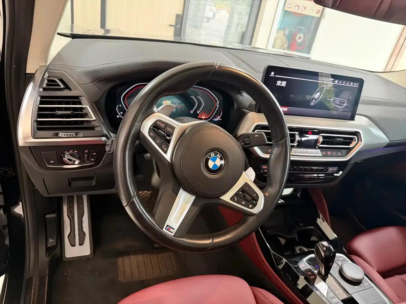 2022 BMW X4 xDrive 30i M Sport Package — миниатюра 5