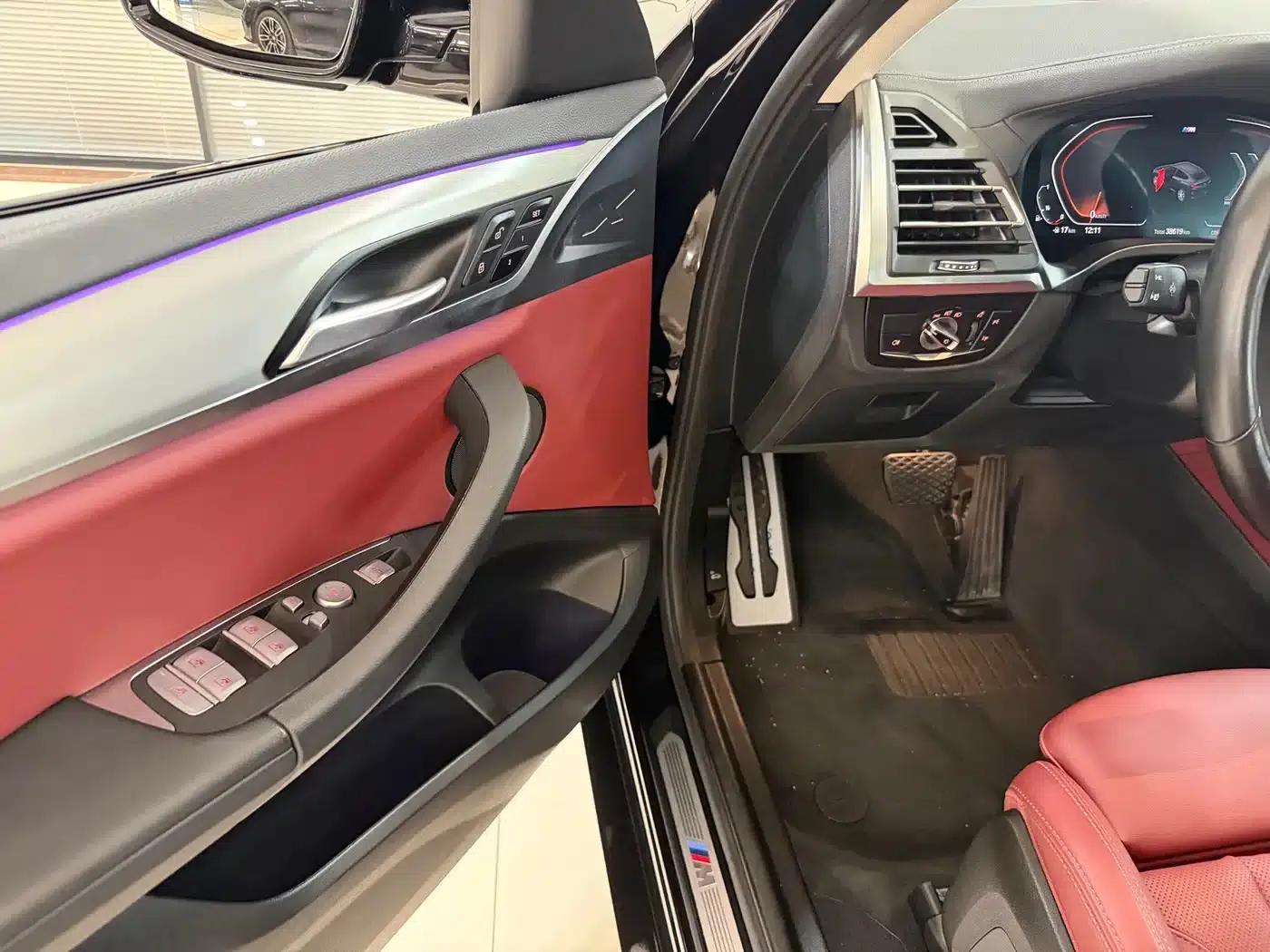 2022 BMW X4 xDrive 30i M Sport Package — миниатюра 7