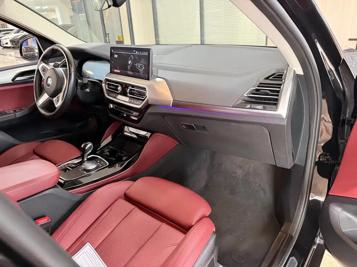 2022 BMW X4 xDrive 30i M Sport Package — миниатюра 10