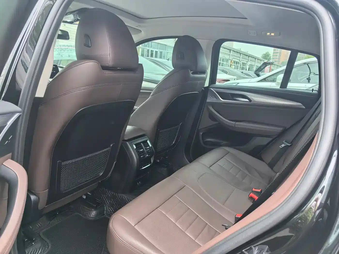 2021 BMW X4 xDrive 25i M Sport Package — миниатюра 10