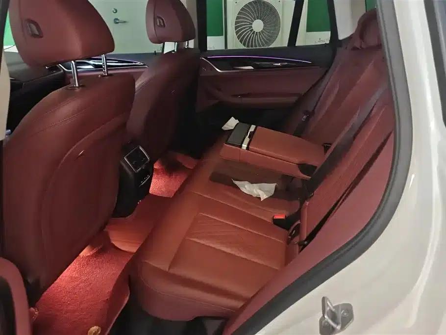 BMW iX3 2024 Leading Edition — миниатюра 11
