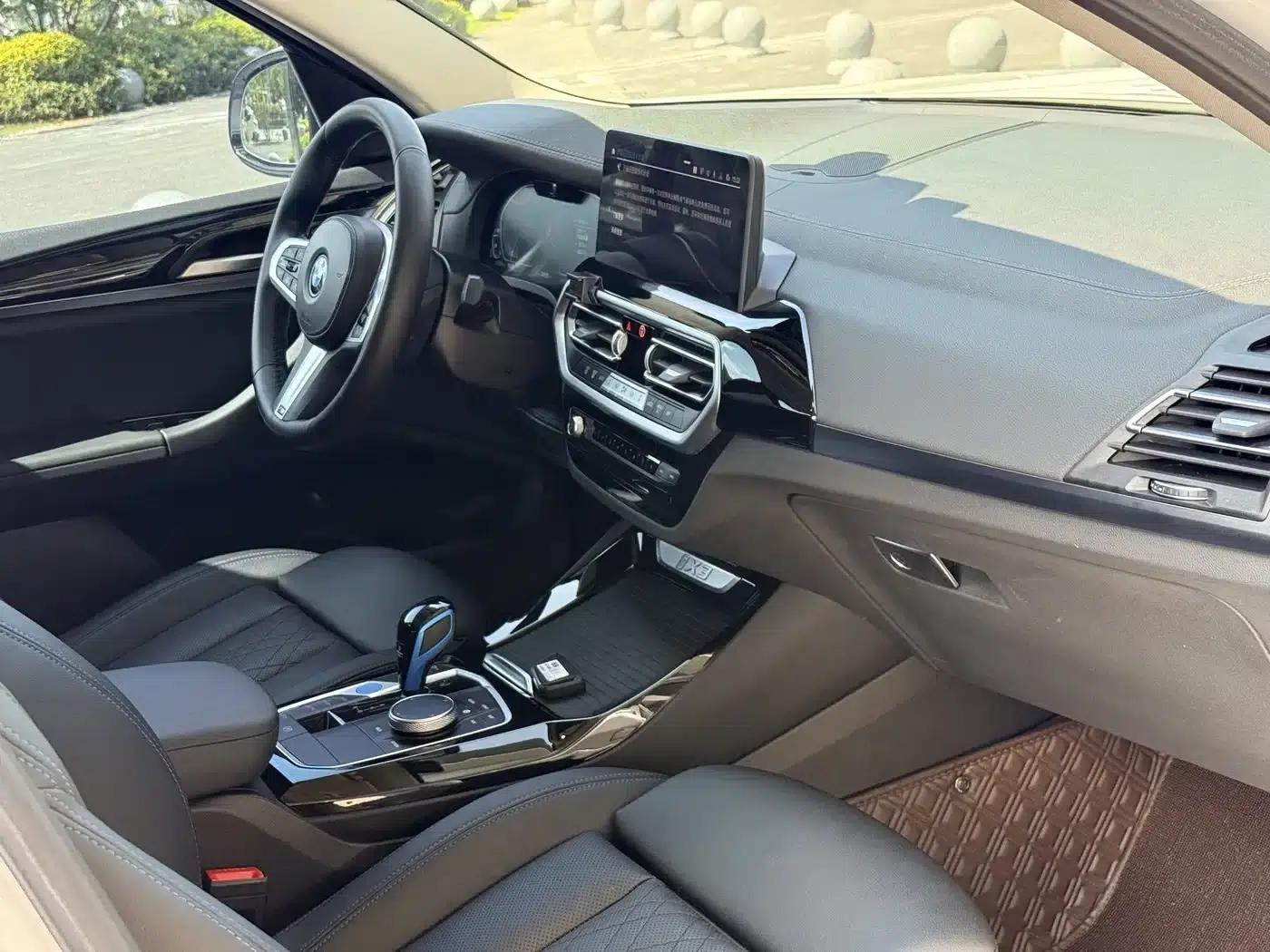 BMW iX3 2022 Leading Edition — миниатюра 11