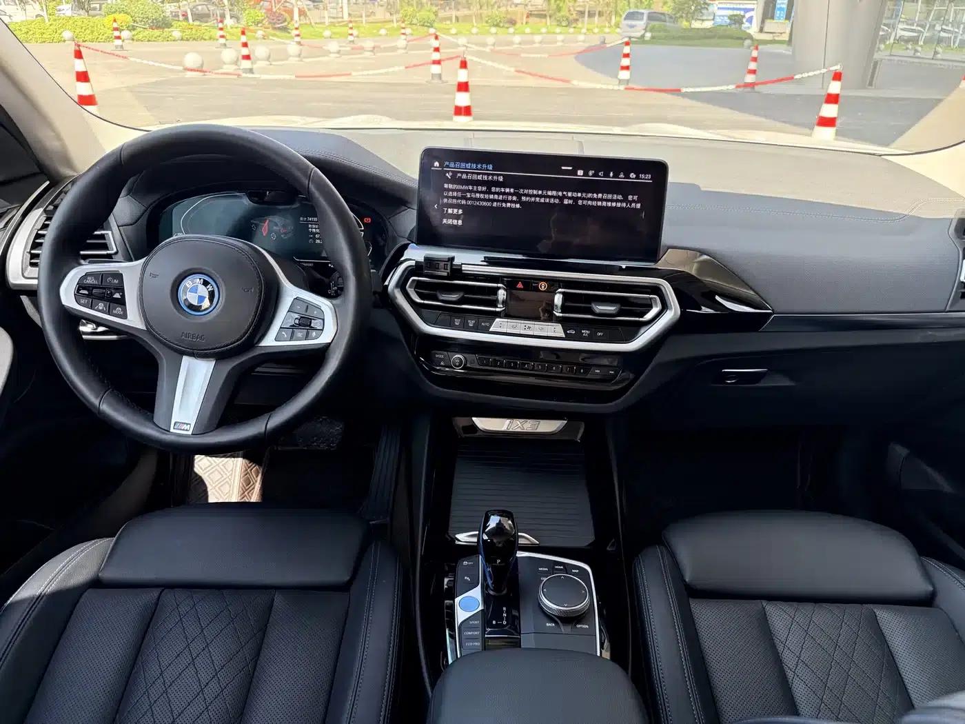 BMW iX3 2022 Leading Edition — миниатюра 12