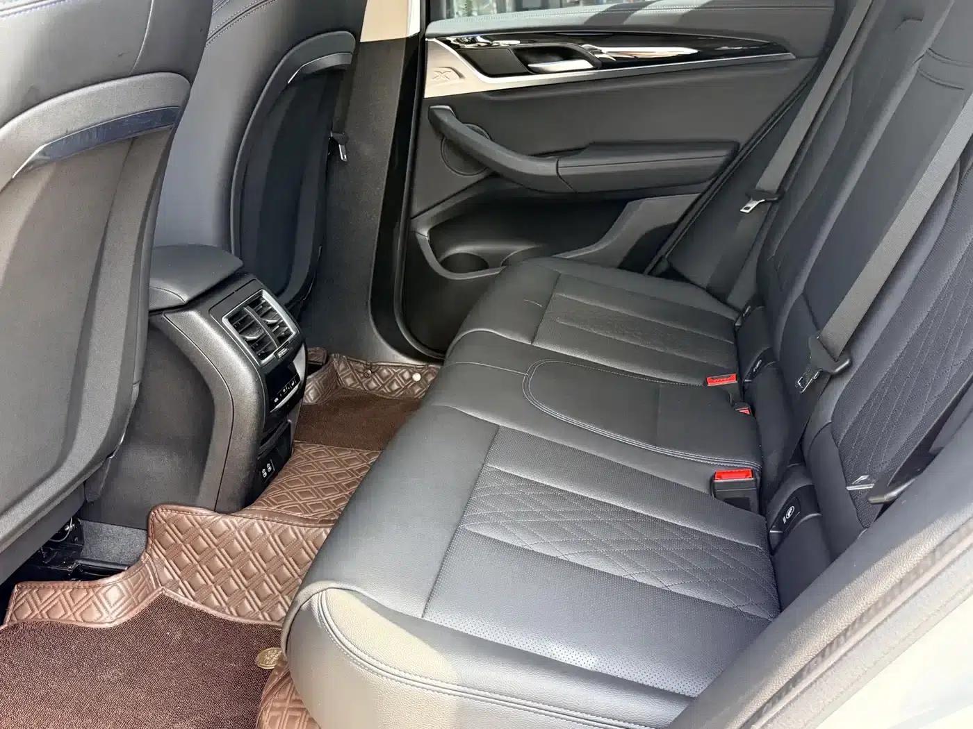 BMW iX3 2022 Leading Edition — миниатюра 18