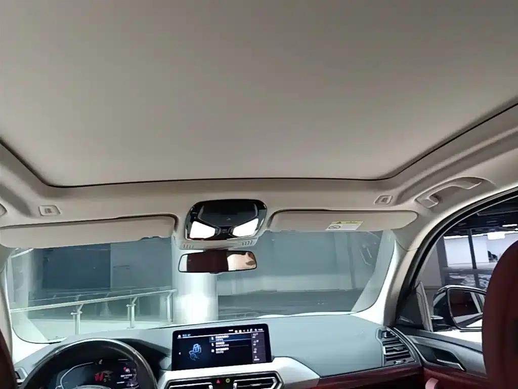 BMW iX3 2022 Facelift - Pioneer Edition — миниатюра 18