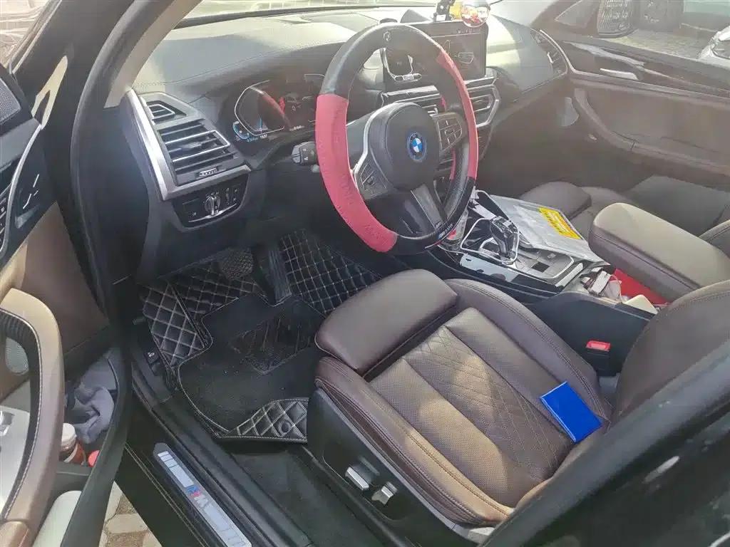 BMW iX3 2022 Leading Edition — миниатюра 8