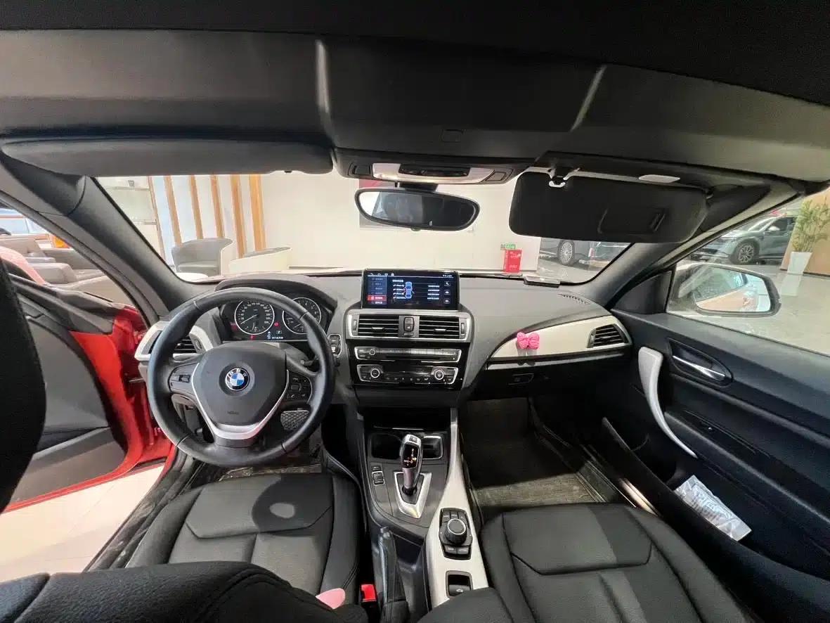 BMW 2 Series (Imported) 2015 220i Convertible Coupe Leading Model — миниатюра 11