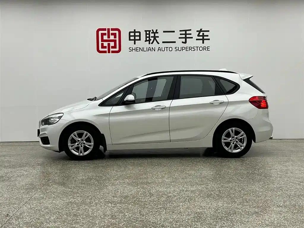 2016 BMW 2 Series Gran Tourer 218i Leading Edition — миниатюра 4