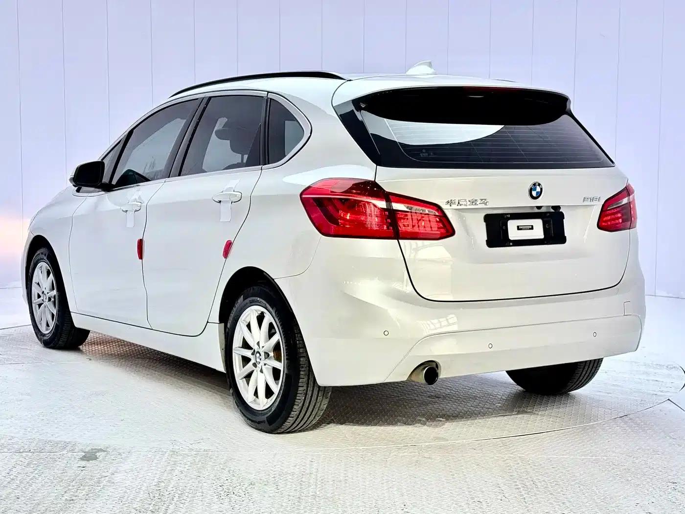 2016 BMW 2 Series Gran Tourer 218i Fashion Edition — миниатюра 7