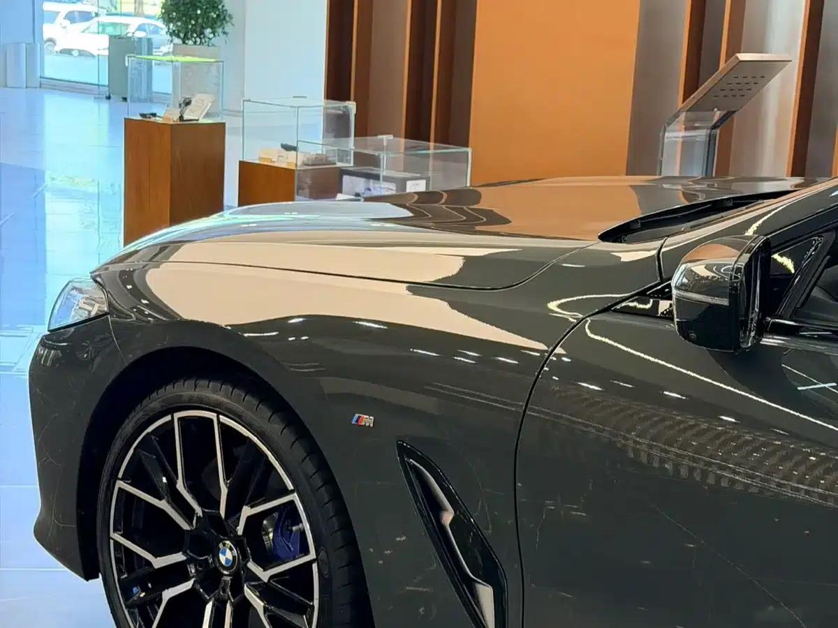 2022 BMW 8 Series 840i Coupe M Sport Package — миниатюра 5