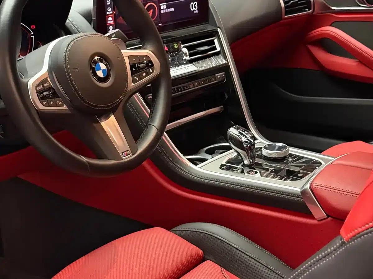 2022 BMW 8 Series 840i Coupe M Sport Package — миниатюра 10