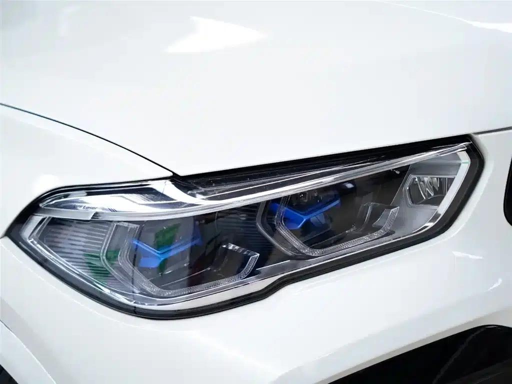 2022 BMW X6 M — миниатюра 15