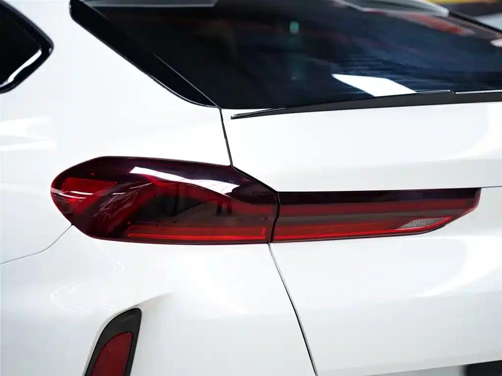 2022 BMW X6 M — миниатюра 3