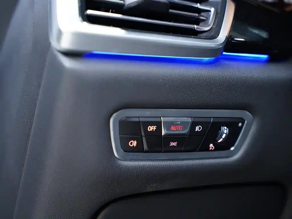 2022 BMW X6 M — миниатюра 28
