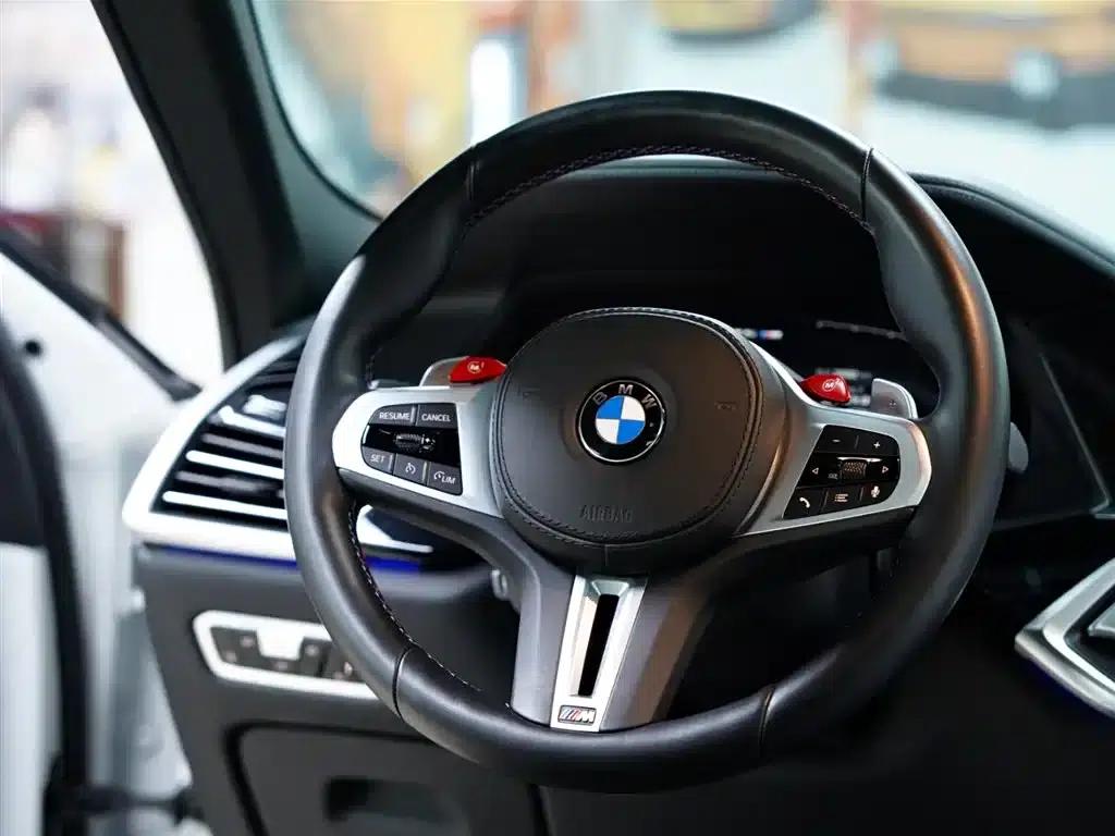 2022 BMW X6 M — миниатюра 42