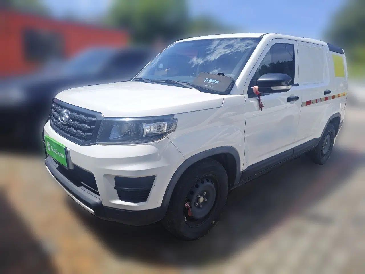 Used CHANGAN OSHAN X70A  — миниатюра 1