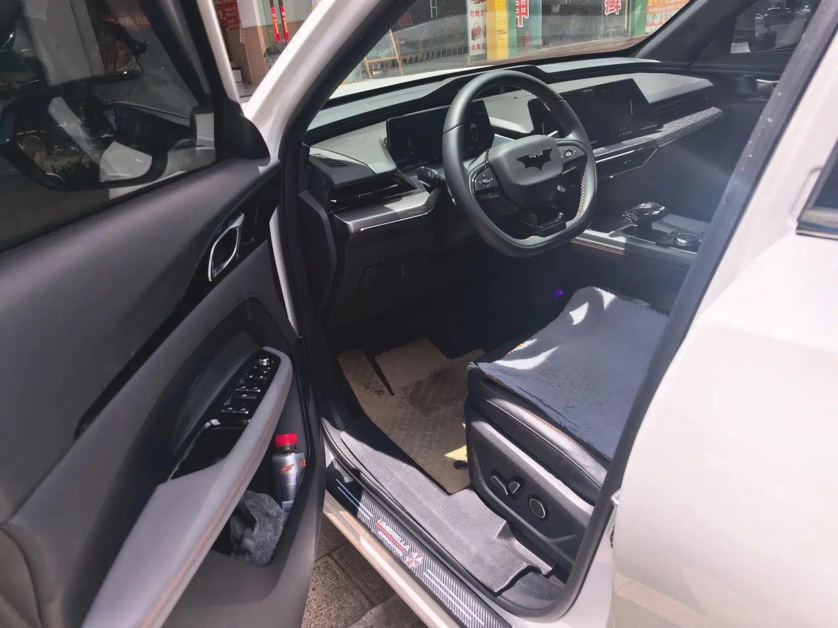 Used CHANGAN OSHAN Z6 New Energy 2022 Blue Whale iDD 150KM Flagship PLUS — миниатюра 16