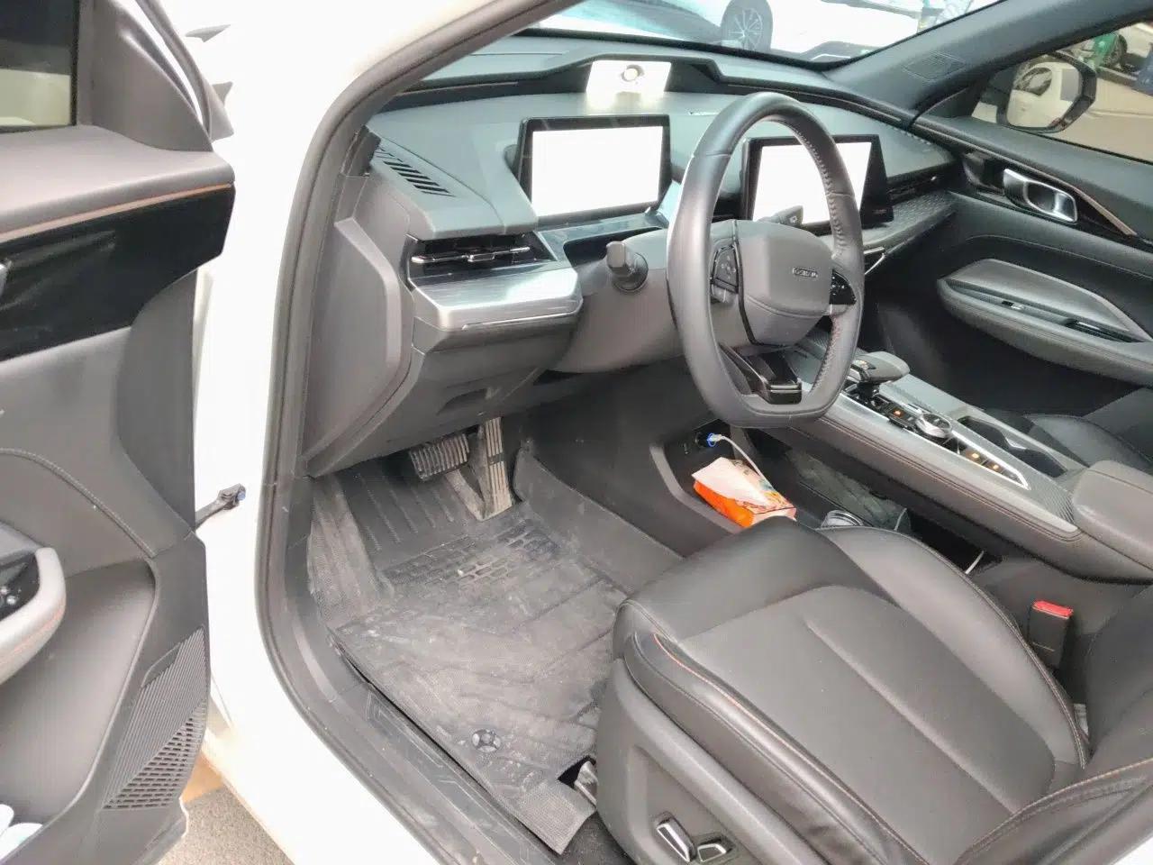 Used CHANGAN OSHAN Z6 New Energy 2023 ZhiDian iDD 150KM Flagship PLUS — миниатюра 16