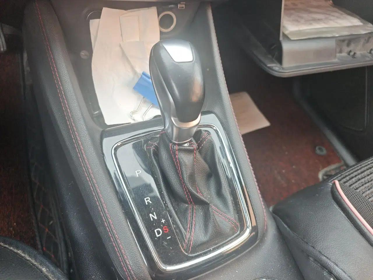 Used CHANGAN OSHAN A800 2017 1.5T Automatic Comfort Model — миниатюра 14