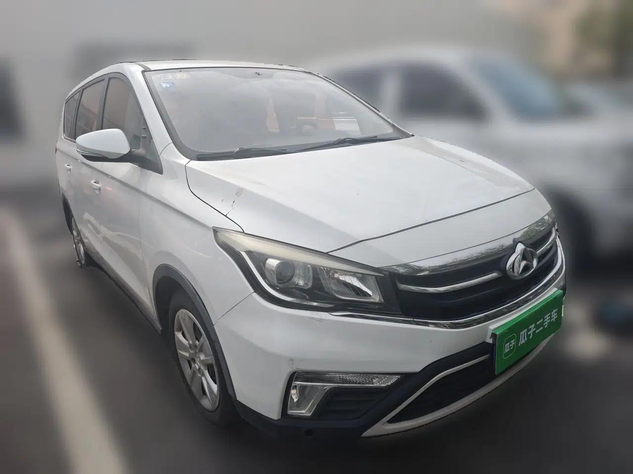 Used CHANGAN OSHAN A800 2017 1.5T Automatic Comfort Model — миниатюра 3