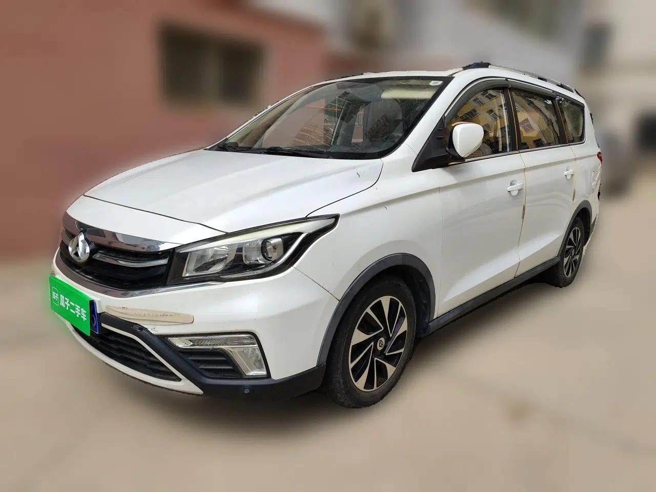 Used CHANGAN OSHAN A800 2017 1.6L Manual Comfort Model — миниатюра 1