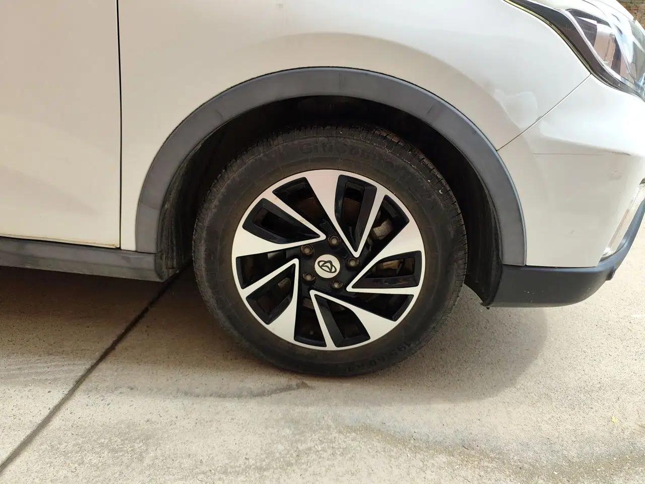 Used CHANGAN OSHAN A800 2017 1.6L Manual Comfort Model — миниатюра 8