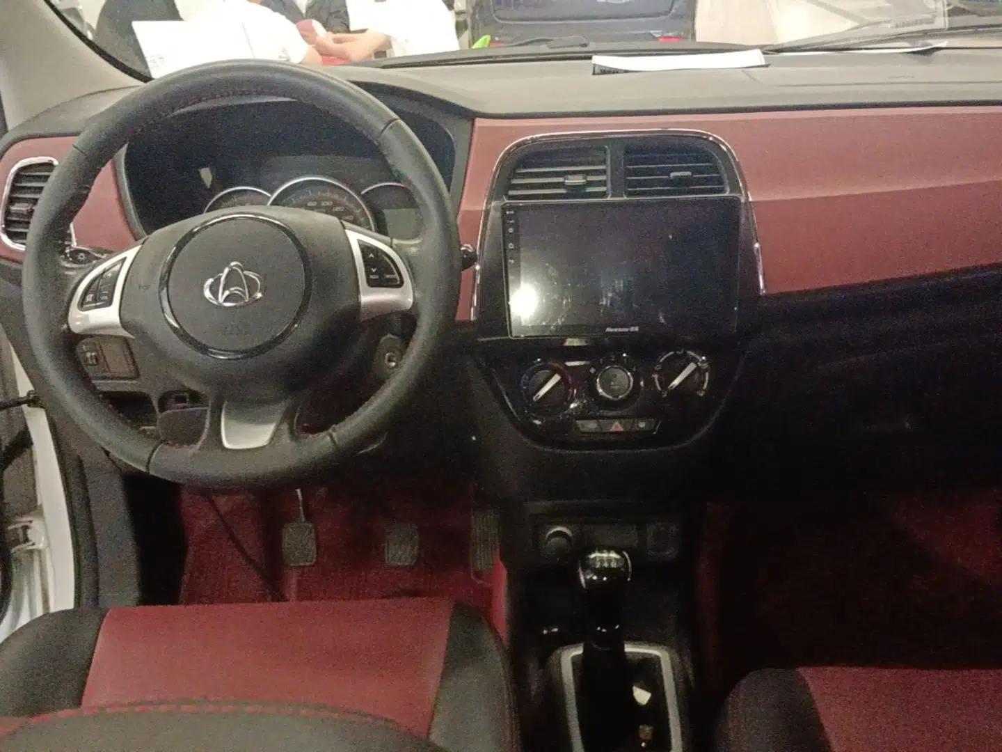 Used CHANGAN OSHAN Olisway 2015 X6 1.4L Manual Mount Everest Edition — миниатюра 12