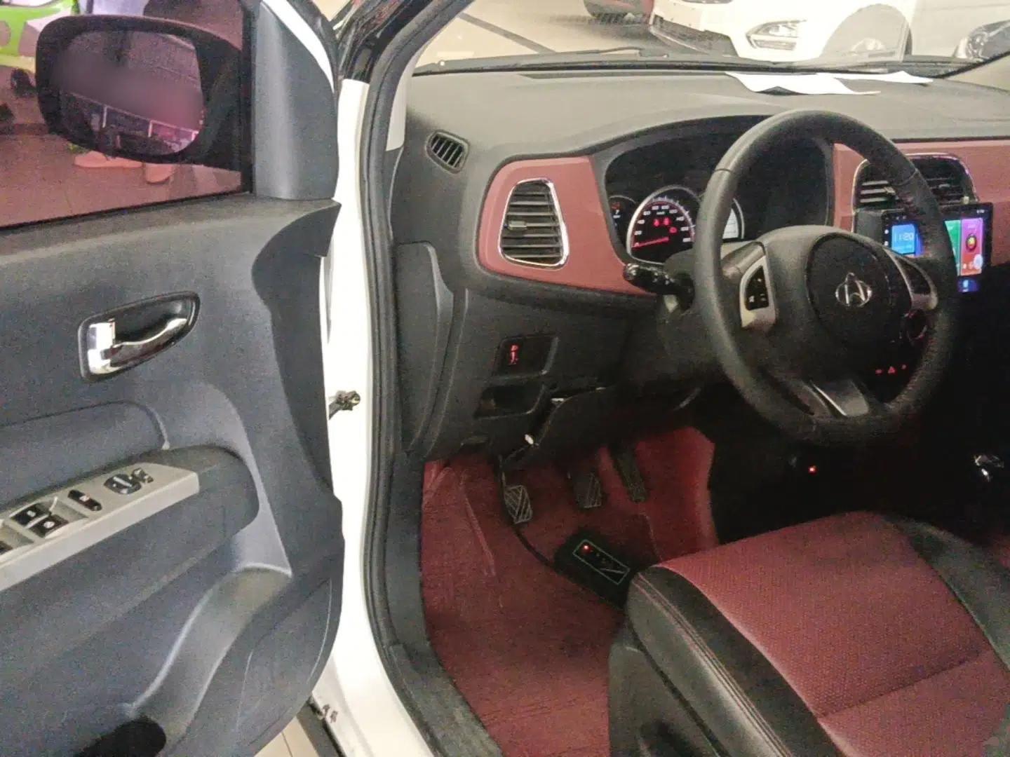 Used CHANGAN OSHAN Olisway 2015 X6 1.4L Manual Mount Everest Edition — миниатюра 18