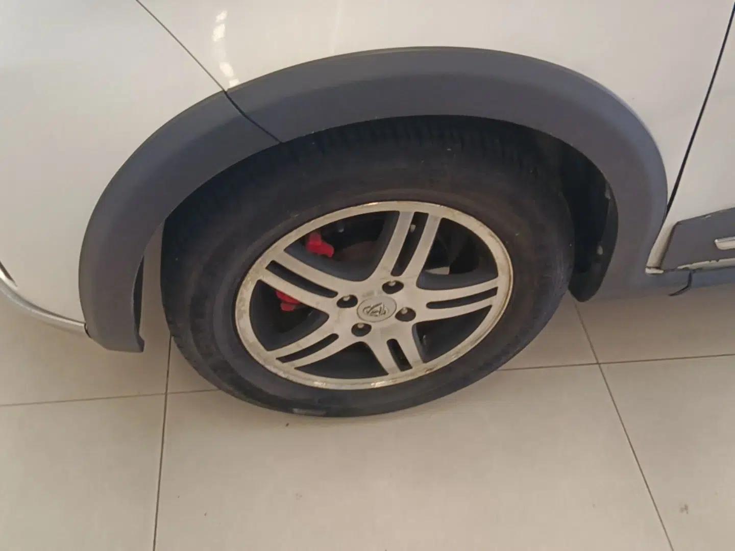 Used CHANGAN OSHAN Olisway 2015 X6 1.4L Manual Mount Everest Edition — миниатюра 10
