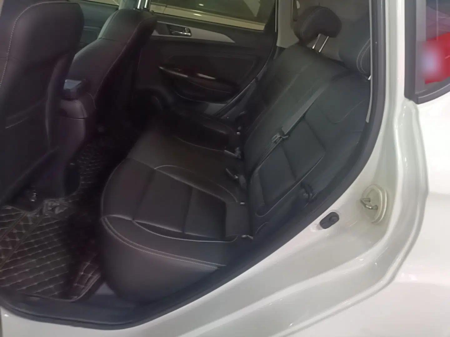 Used CHANGAN OSHAN COS5 2021 1.6L CVT Luxury Model — миниатюра 26