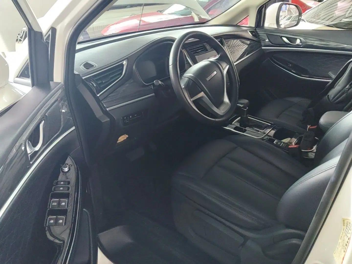 Used CHANGAN OSHAN Cosmos 2019 1.5T Automatic Comfort Edition China VI Standard — миниатюра 18