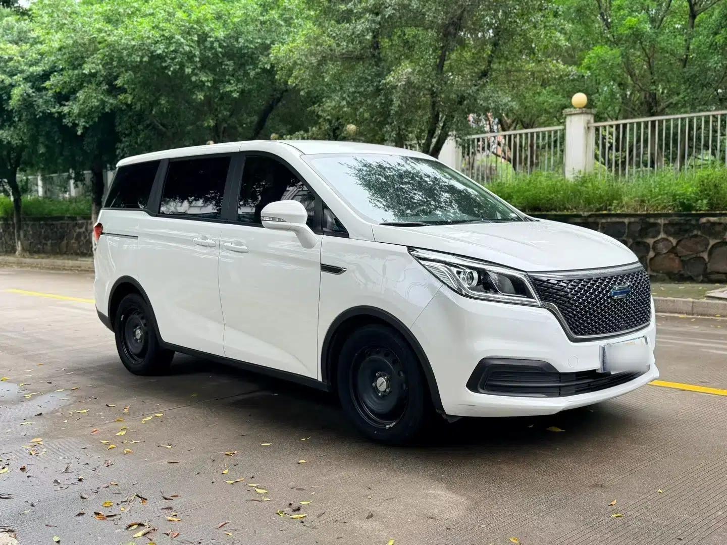 Used CHANGAN OSHAN Cosmos 2019 1.5T Automatic Comfort Edition China VI Standard — миниатюра 3