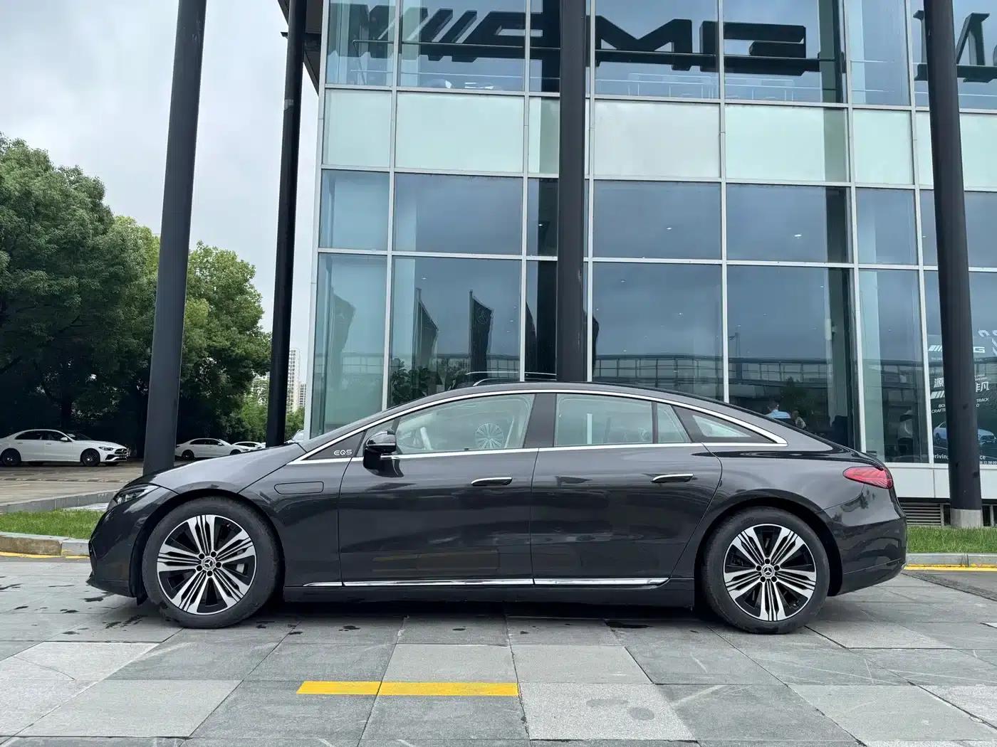 Mercedes-Benz EQS 2023 450+ Pioneer Edition — миниатюра 5
