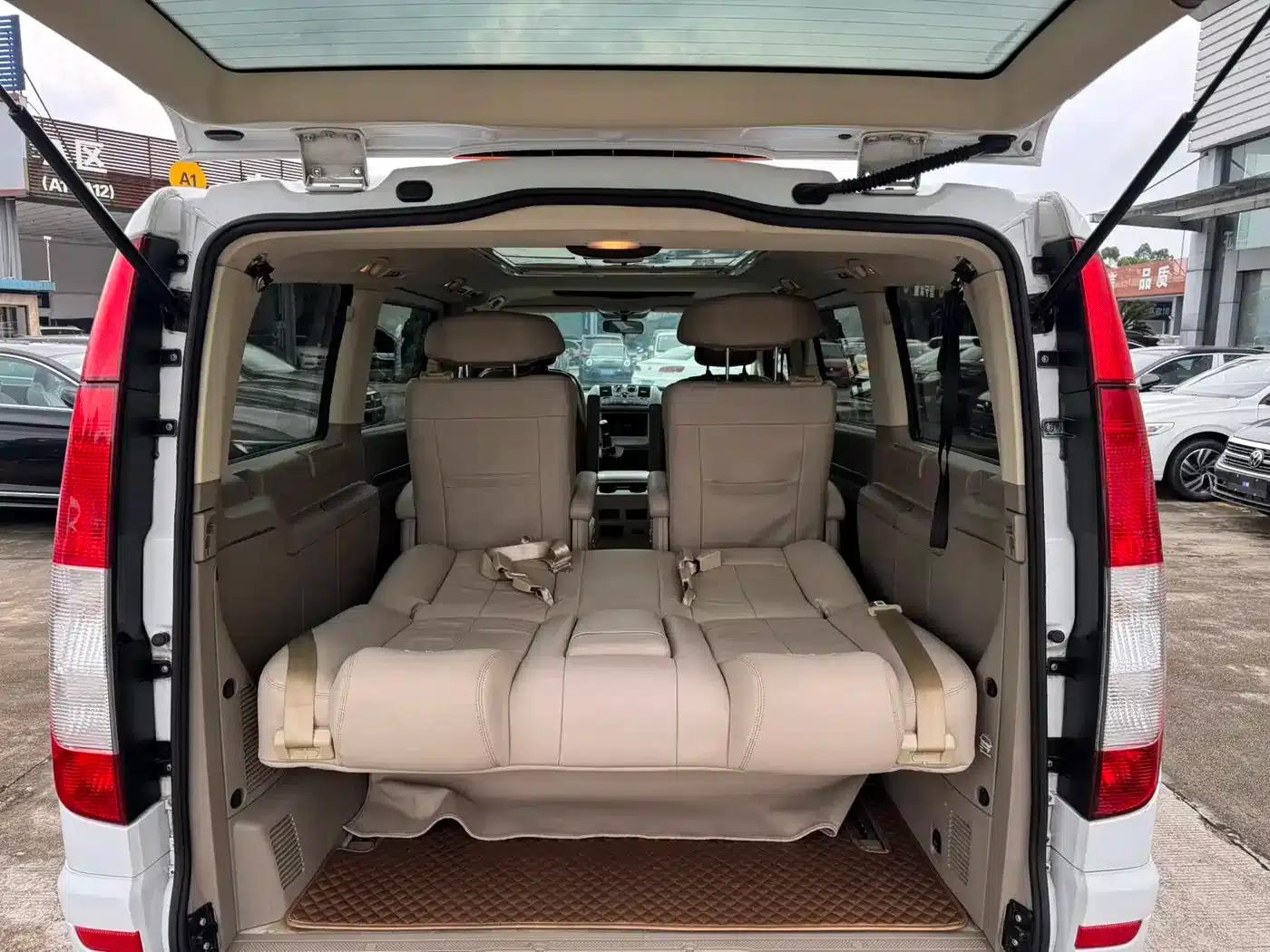 Viano 2011 2.5L Premium Edition — миниатюра 12