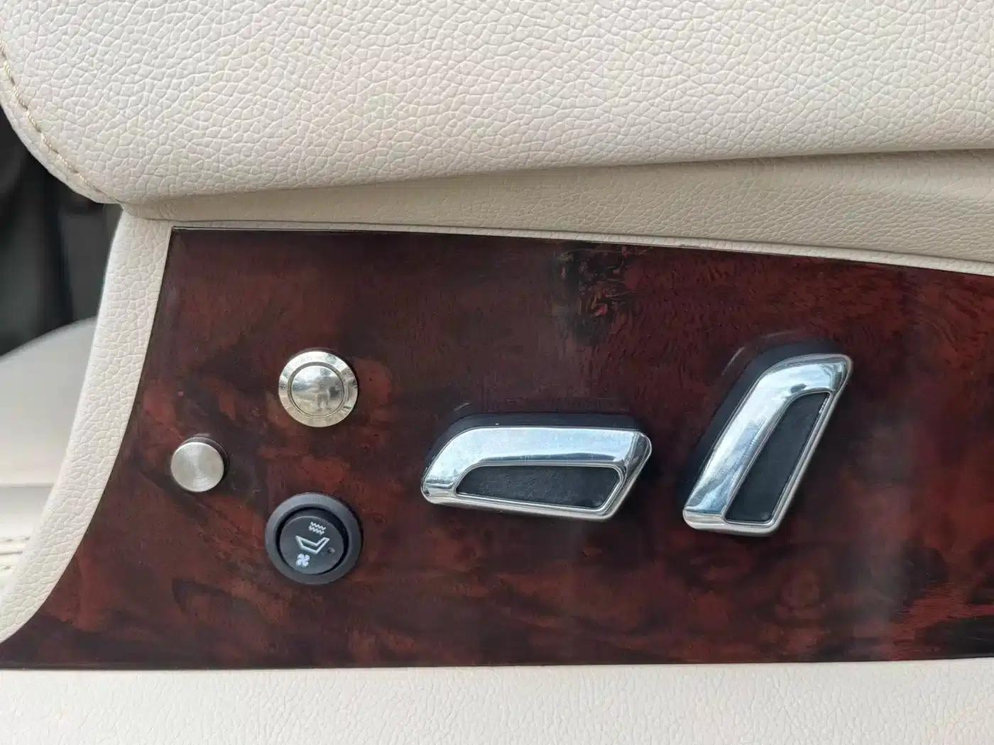 Viano 2011 2.5L Premium Edition — миниатюра 13