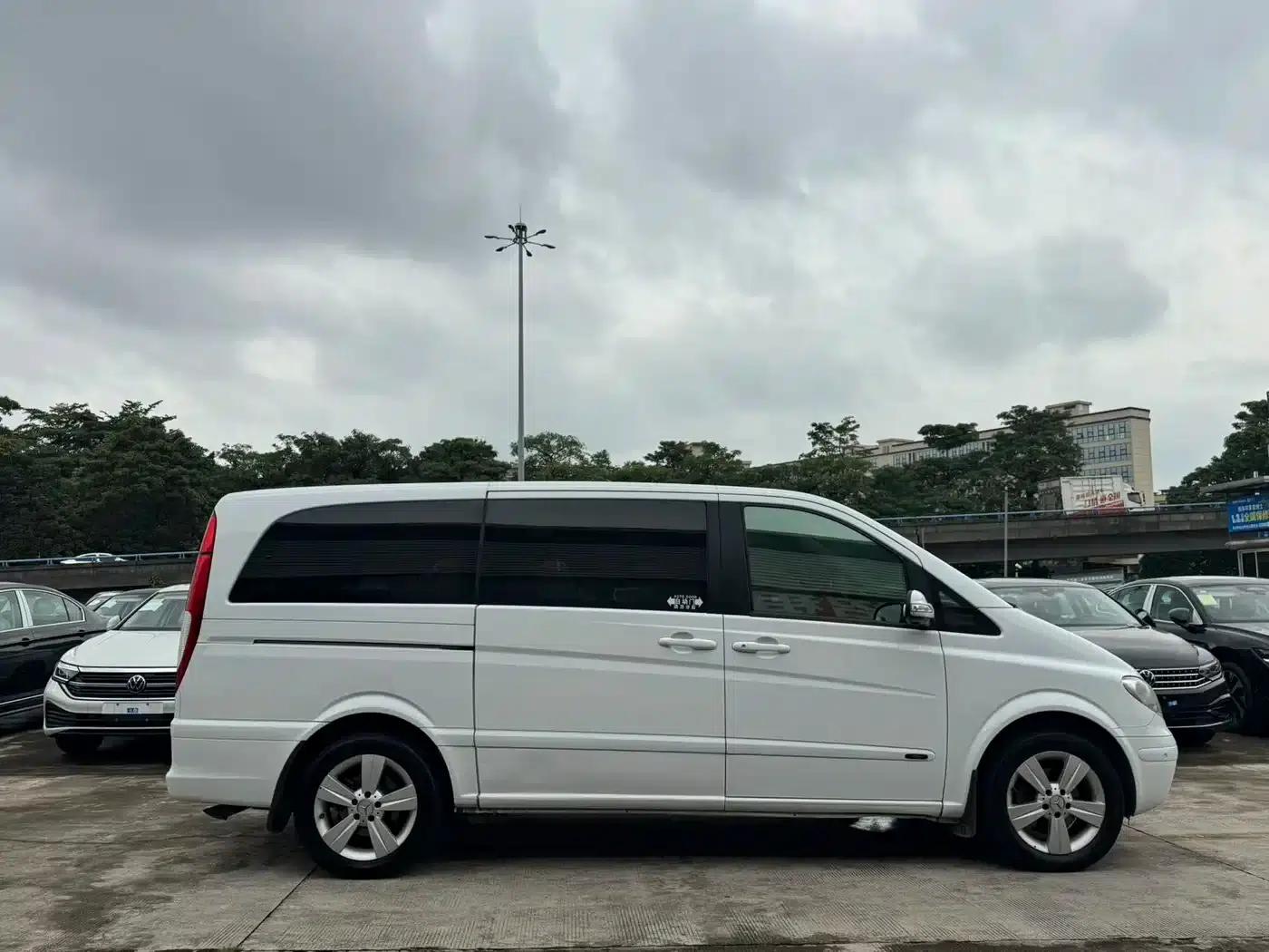 Viano 2011 2.5L Premium Edition — миниатюра 14