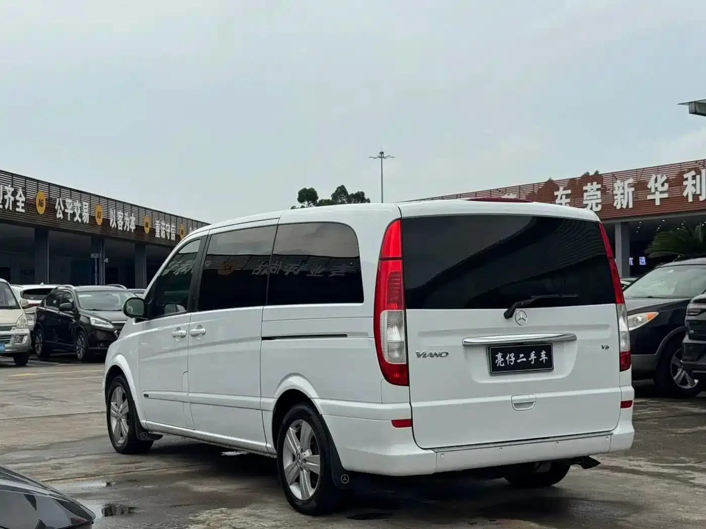 Viano 2011 2.5L Premium Edition — миниатюра 17
