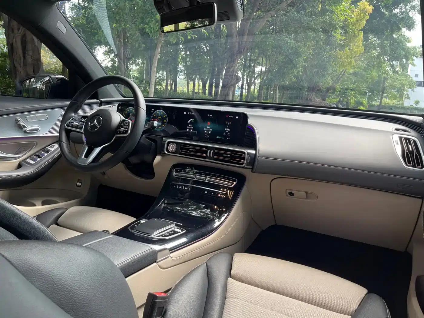 Mercedes-Benz EQC 2021 Model EQC 350 4MATIC — миниатюра 12