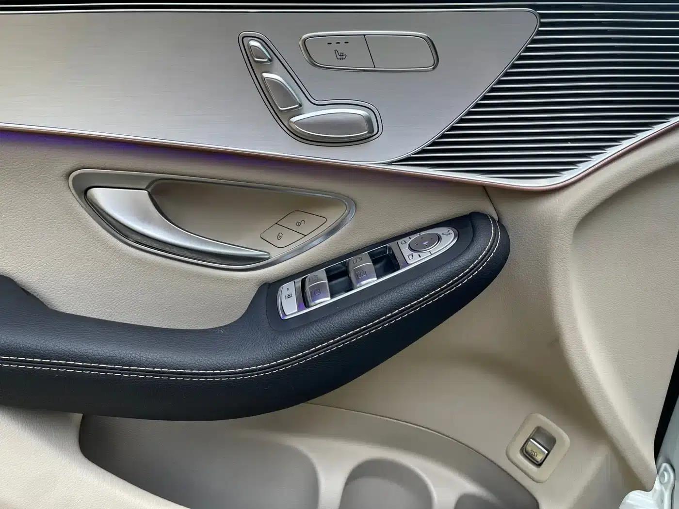 Mercedes-Benz EQC 2021 Model EQC 350 4MATIC — миниатюра 18