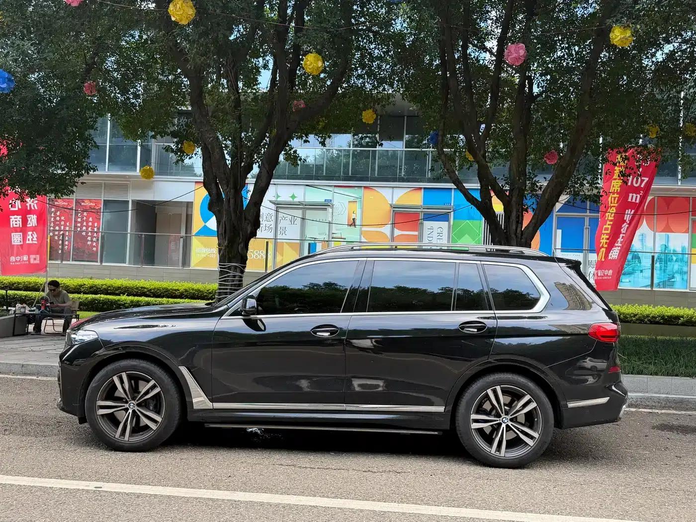 BMW X7 2022 xDrive40i M Sport Package — миниатюра 2